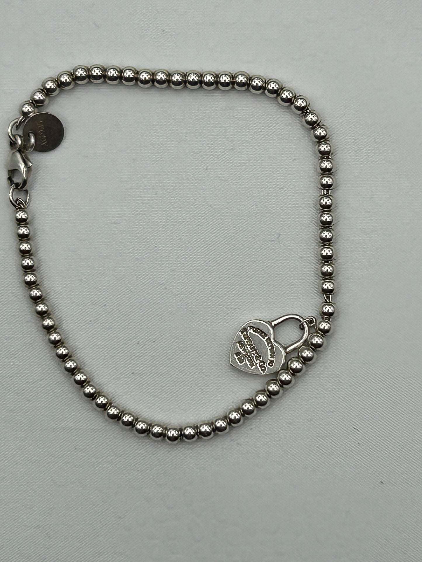 Tiffany & Co
Return to Tiffany silver bracelet