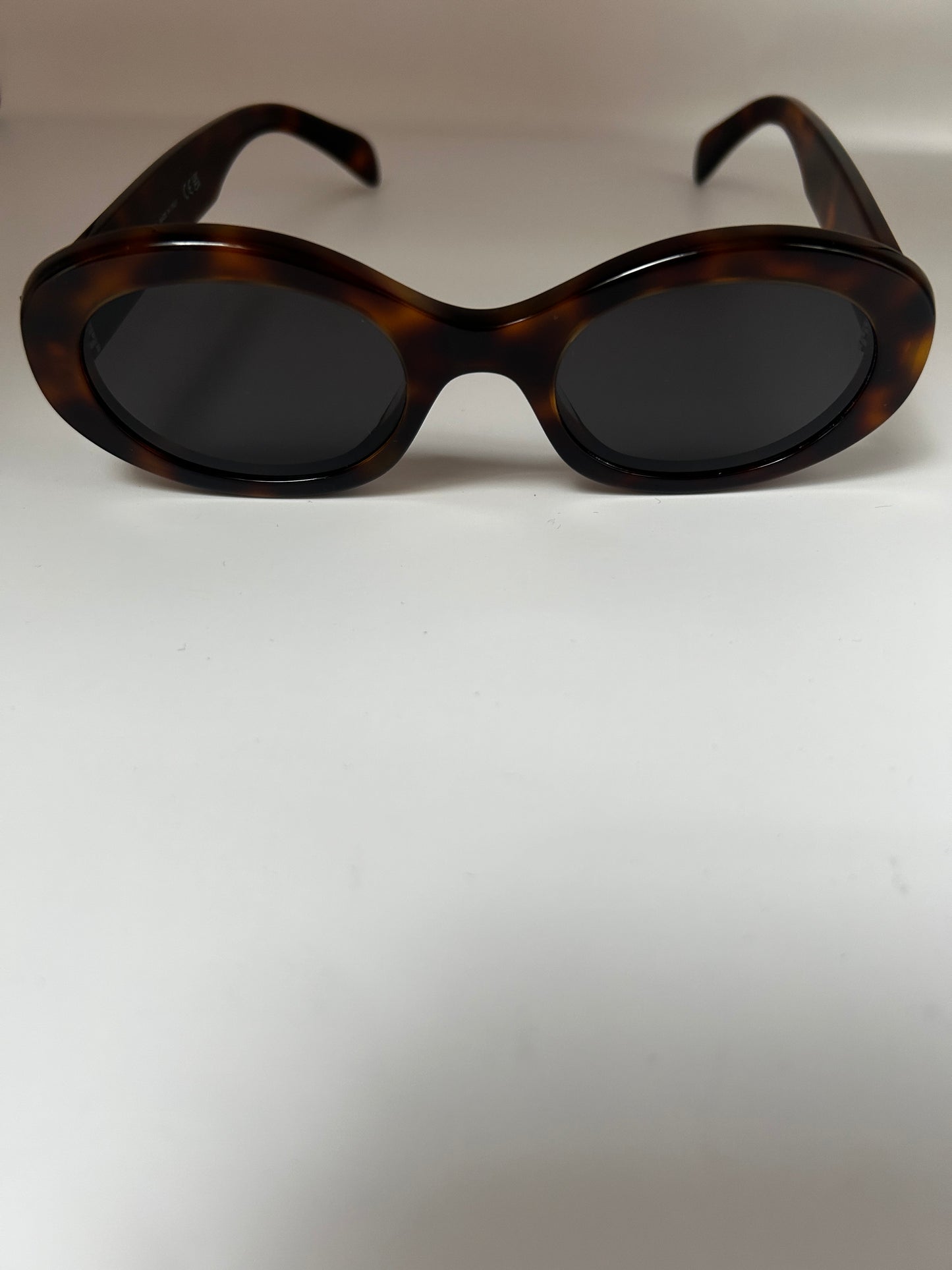 CELINE TRIOMPHE CL40194U