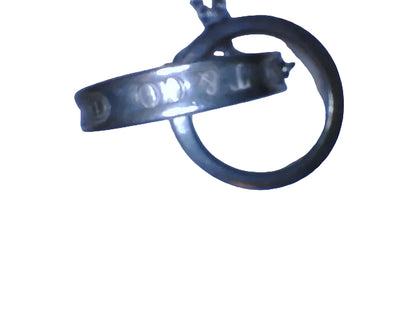 Tiffany & Co. 1837
Interlocking Circles Pendant in sterling silver, highlighted by its signature engraved hallmark and interlocking ring design.