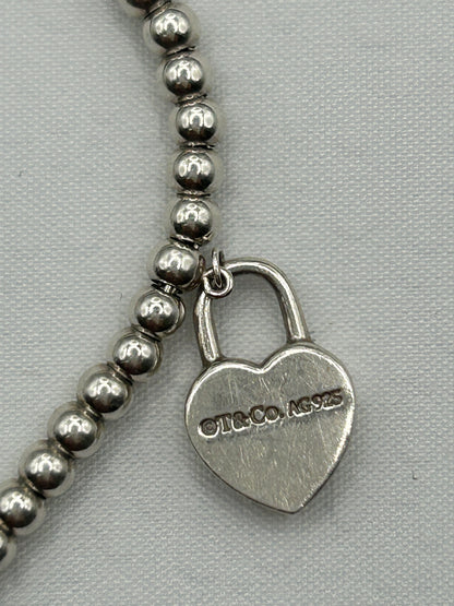 Tiffany & Co
Return to Tiffany silver bracelet