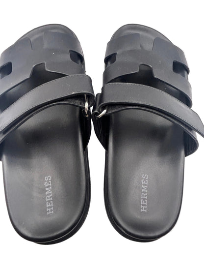 Hermès Chypre sandals in black calfskin leather