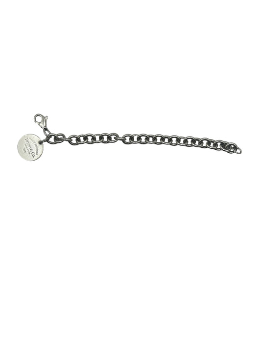 Tiffany & Co. "Return to Tiffany" round tag bracelet made of sterling silver