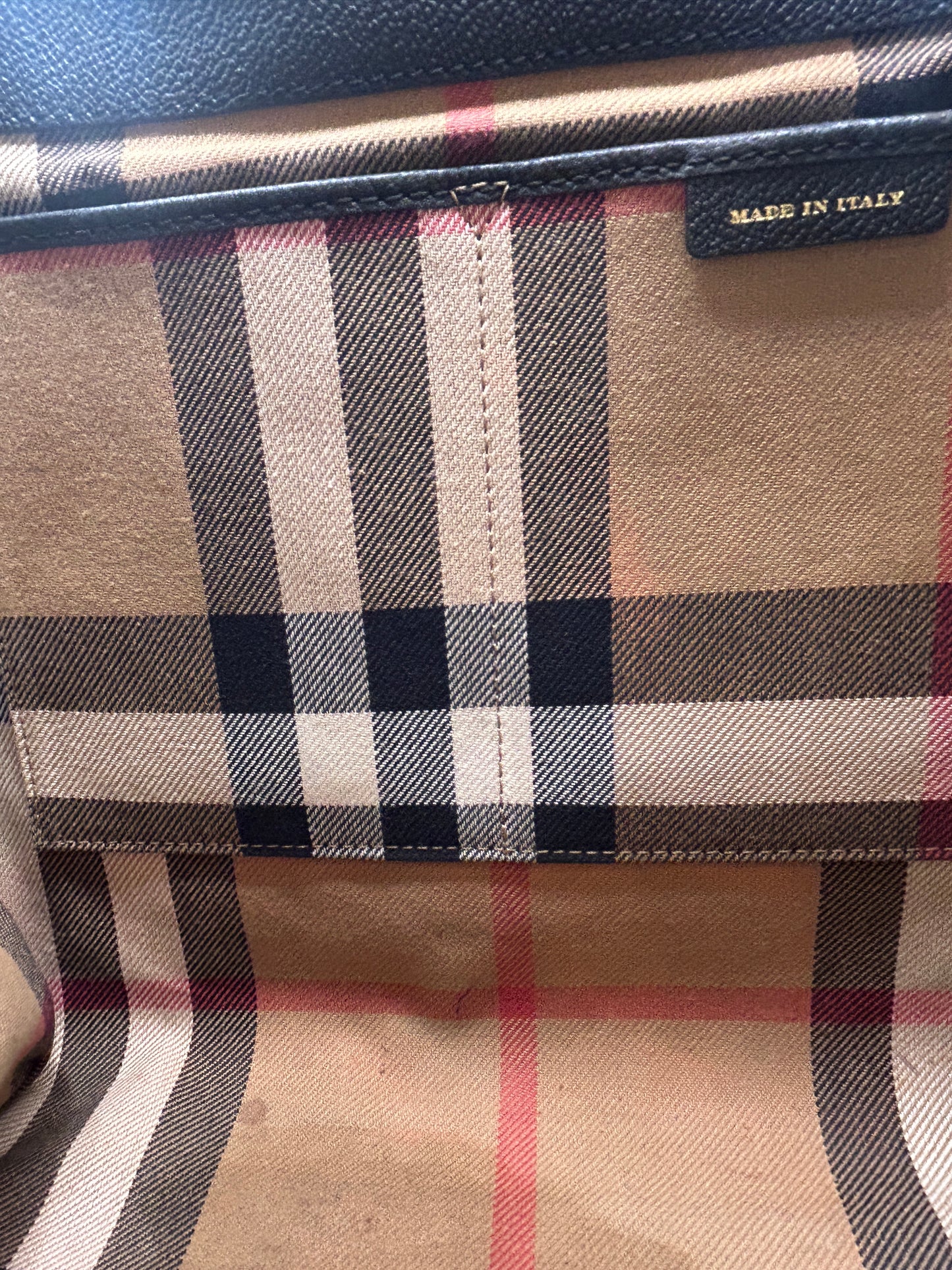 Burberry Buckle Tote Medium Black