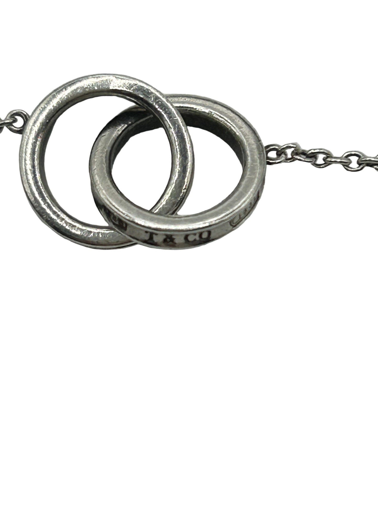 Tiffany 1837
Interlocking Circles Chain Bracelet in Silver