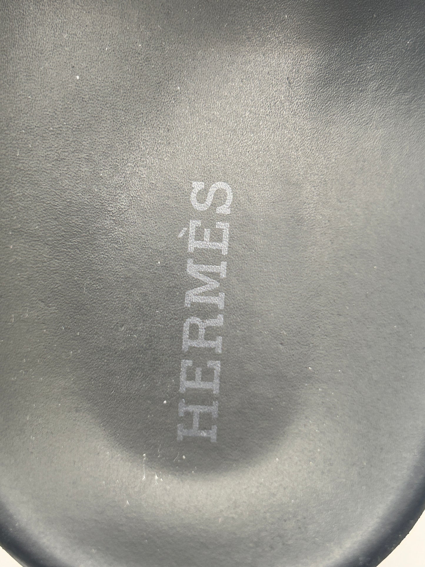 Hermès Chypre sandals in black calfskin leather