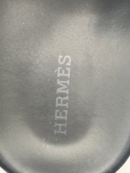 Hermès Chypre sandals in black calfskin leather